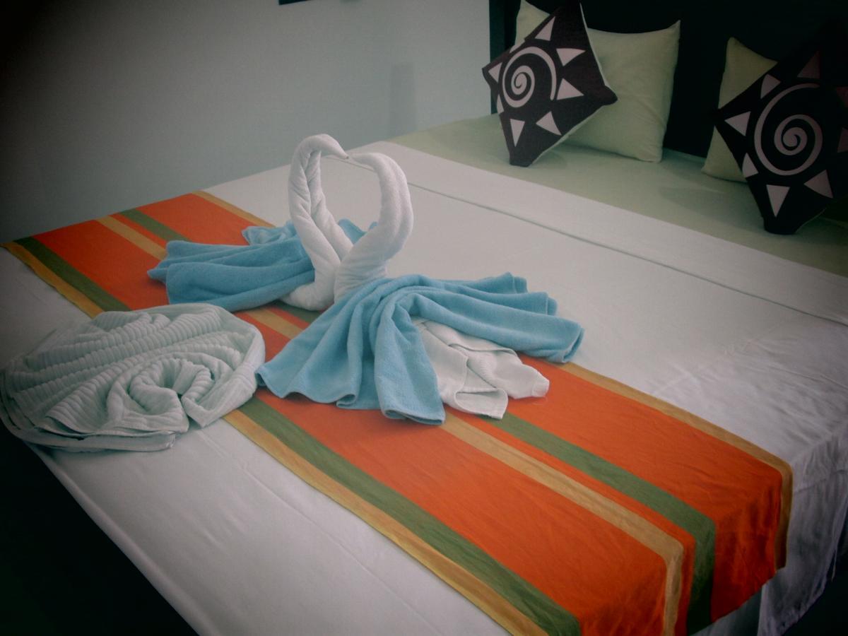 Hotel Kiyara Дамбула Екстериор снимка