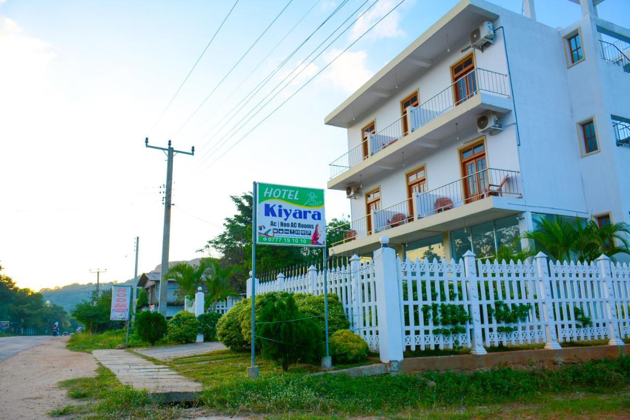 Hotel Kiyara Дамбула Екстериор снимка